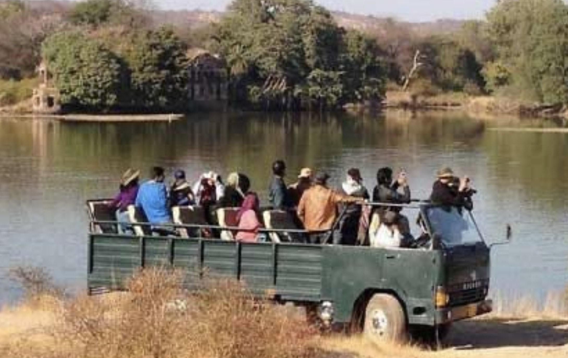 Picturesque Lake & Wildlife Habitats in Ranthambore